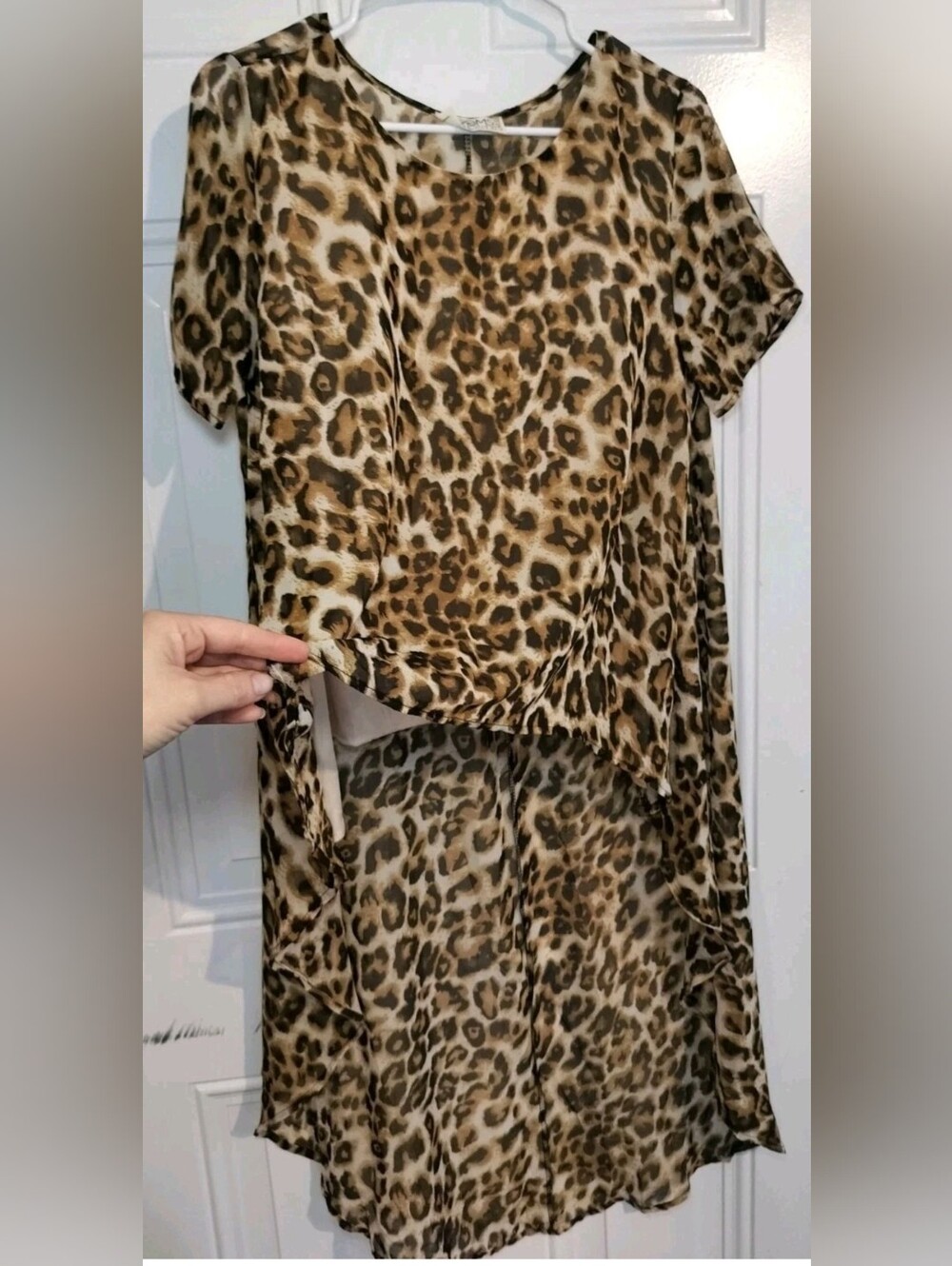 Women’s Leopard Print Hi-Low Tunic Blouse Sheer Layered Short Sleeve Size L Made - Picture 5 of 7
